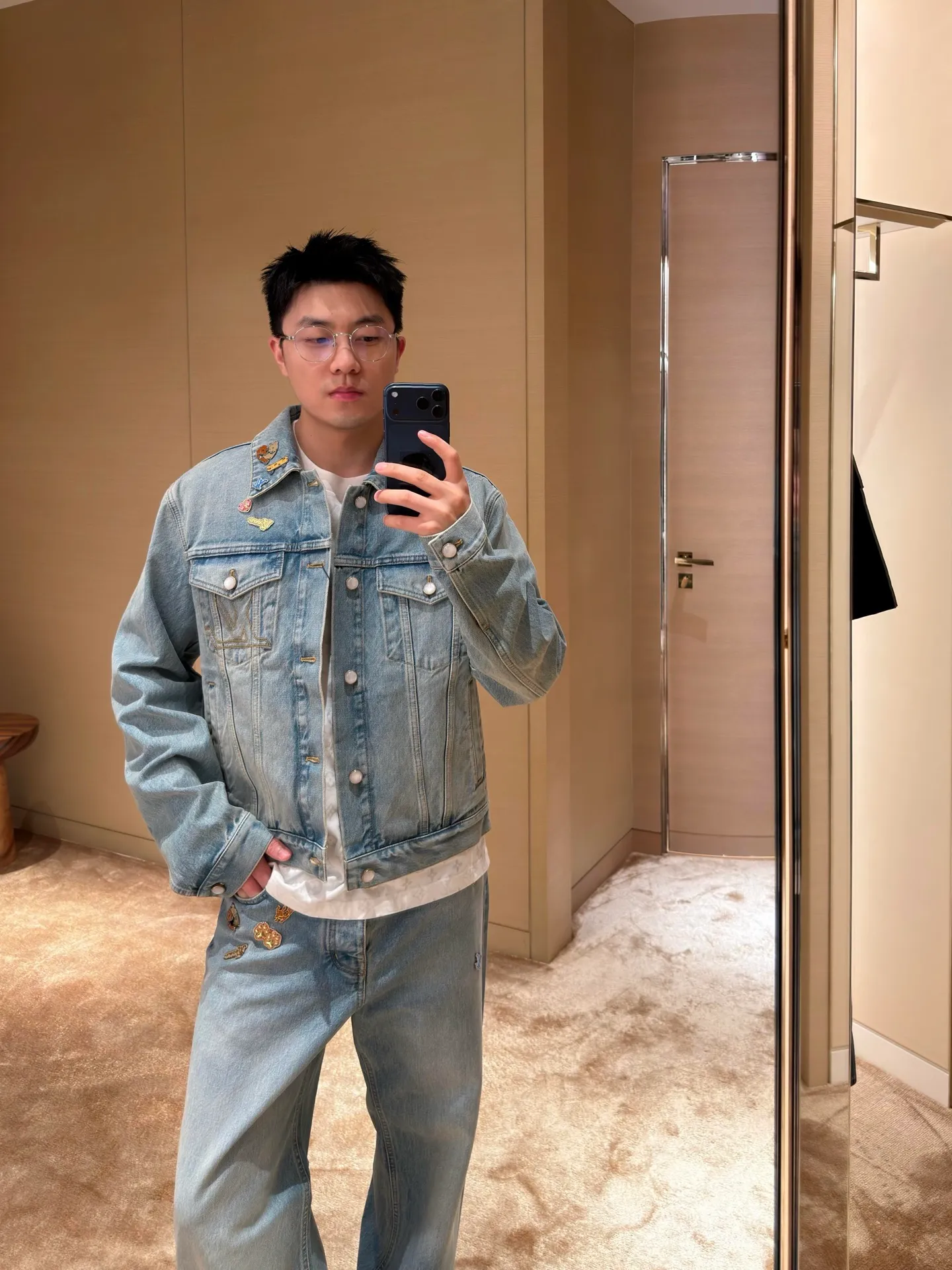 Louis Vuitton/Louis Vuitton hardware leather skateboard denim jacket
